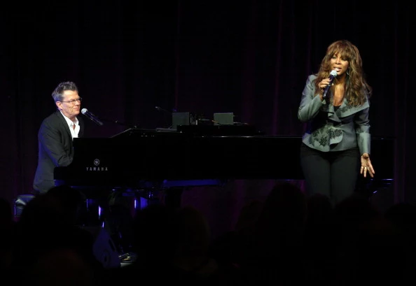 Donna Summer performing 2011 Donna Summer performing 2011
