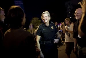 Tampa Police laugh as protestors ask for directions to next site Tampa Police laugh as protestors ask for directions to next site