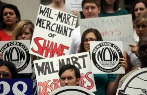 Wal-mart Black Friday protests fizzle Wal-mart Black Friday protests fizzle