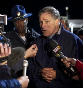 Inslee's Communications Director bullies journalists Inslee's Communications Director bullies journalists