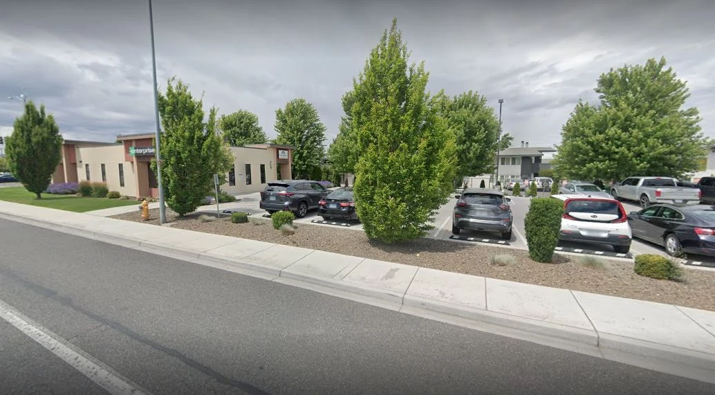 Lakeside Apartments, where unit hit by gunfire (google street view)  