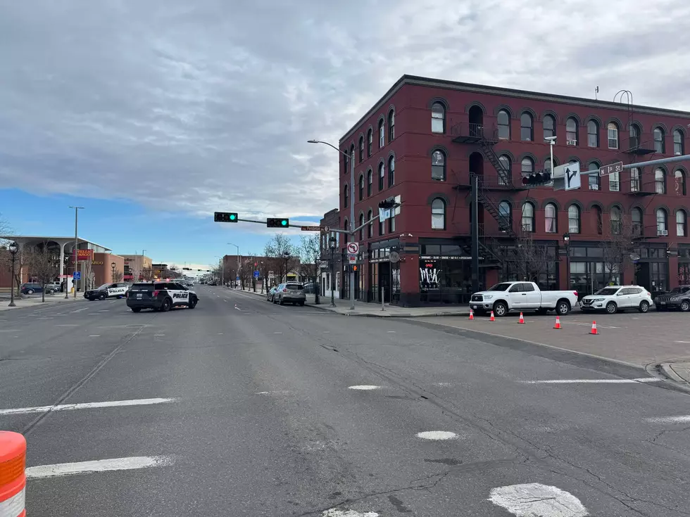 Yakima Police Officer Involved in Crash Injuring Pedestrian, Killing Dog