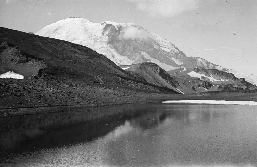 Mt. Rainier: The ‘Sleeping Giant’ Could Erupt, Threatening Nearby Towns!