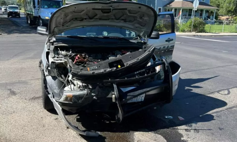 Crash Sends Benton County Deputy to Area Hospital
