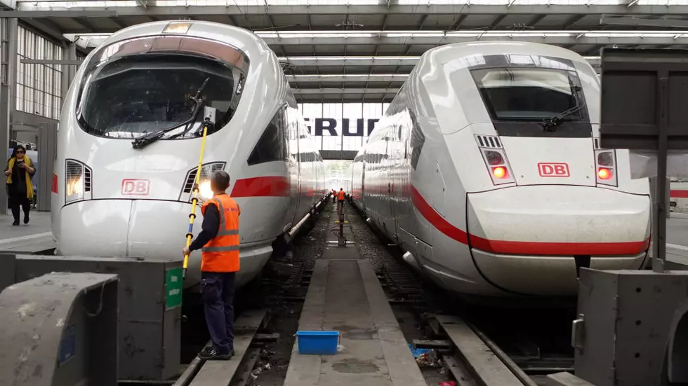 Costly WA Democratic Bullet Train Idea Meets Stiff Opposition