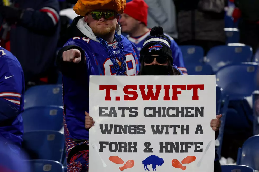 How Many Chicken Wings Will We Eat On Super Bowl Sunday?