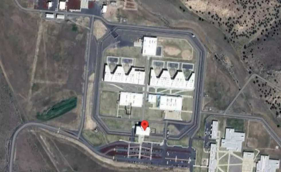 ”Suspicious Substance” Sickens Guard, Shuts Filtration at Oregon Prison