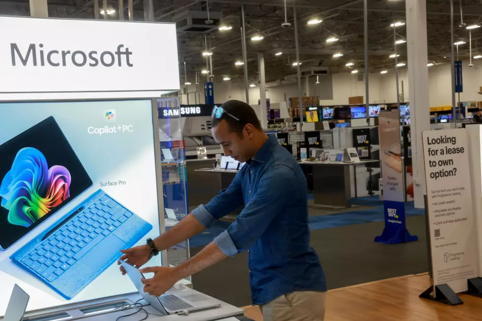 New UW Study Shows Growing ‘Angst’ Among Tech Workers