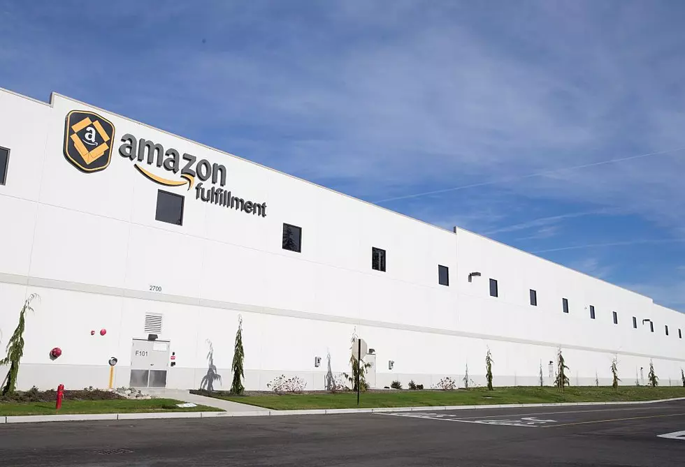 Amazon’s 2025 Holiday Hiring to Match Combined Total of 2023-24.