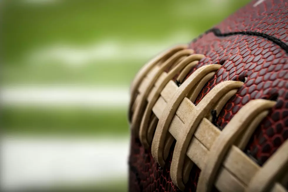 Pro Football Pick ‘Em for a Chance at $10,000 from Uncle Sam’s Saloon